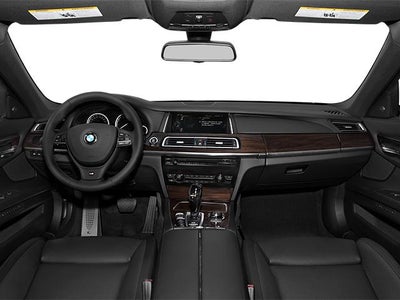 2013 BMW 750i Sedan