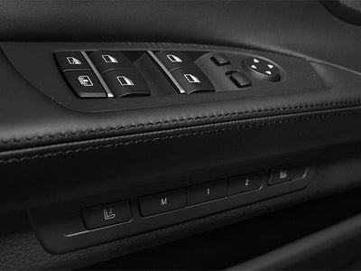 2013 BMW 750i Sedan