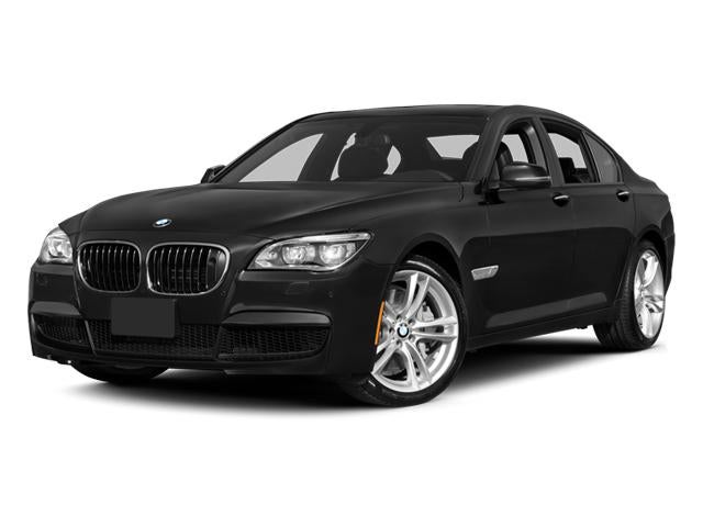 2013 BMW 750i Sedan