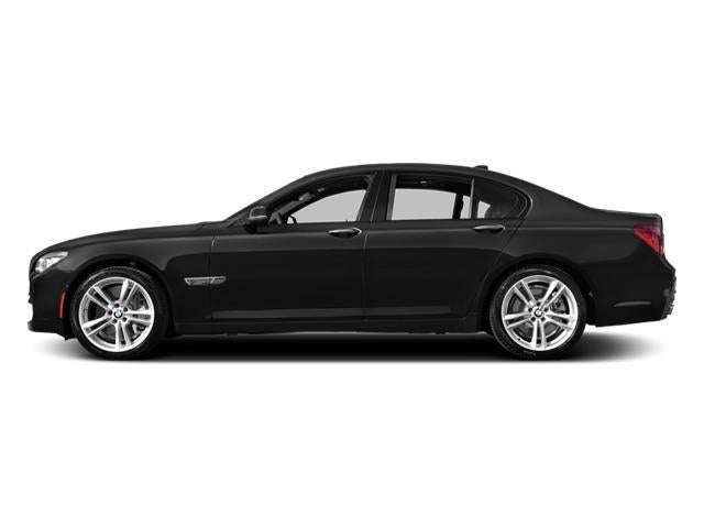 2013 BMW 750i Sedan