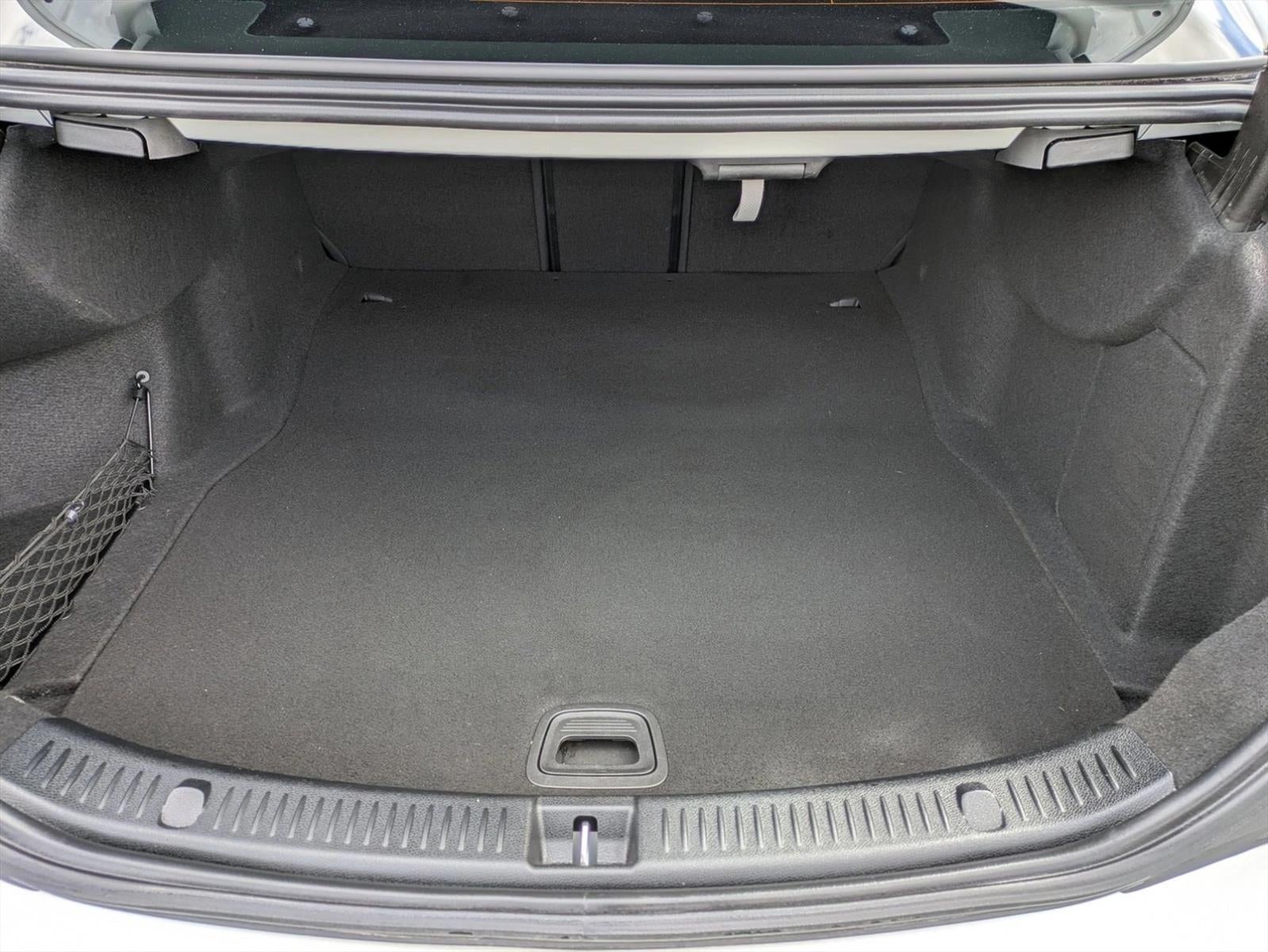 2017 Mercedes-Benz E-Class E 300 Luxury RWD Sedan