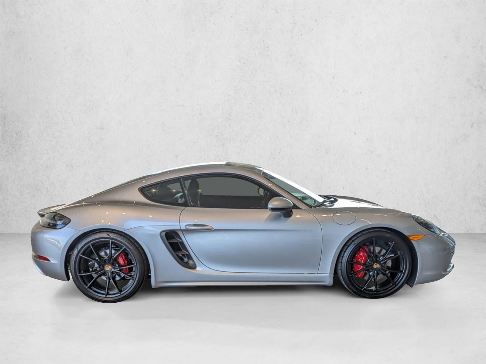 2021 Porsche 718 Cayman S Coupe