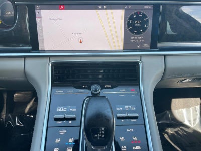 2018 Porsche Panamera 4 Executive AWD