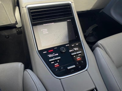 2018 Porsche Panamera 4 Executive AWD