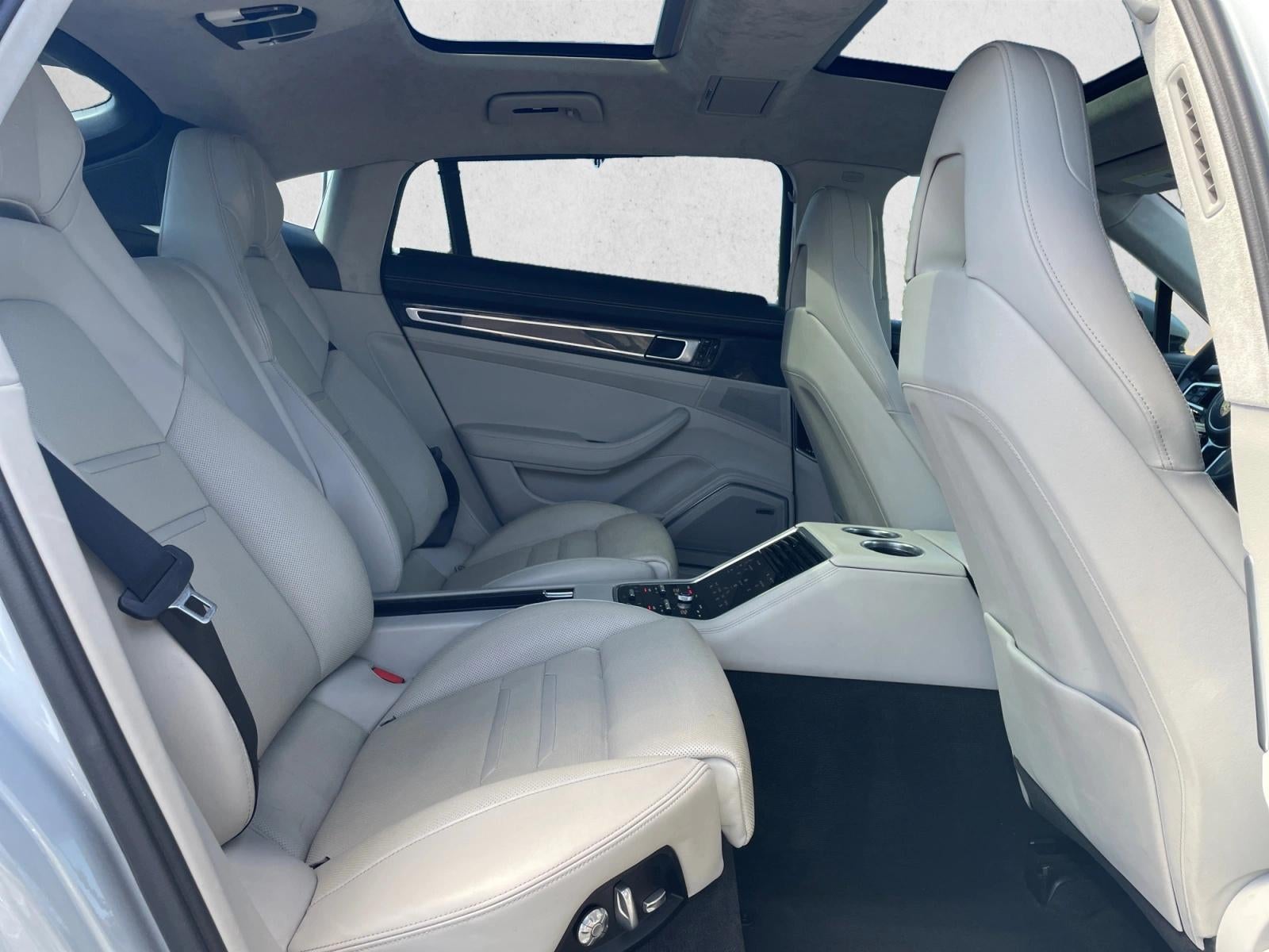 2018 Porsche Panamera 4 Executive AWD