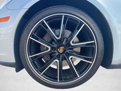 2018 Porsche Panamera 4 Executive AWD