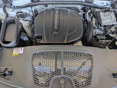 2021 Porsche Macan AWD