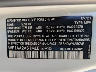 2021 Porsche Macan AWD