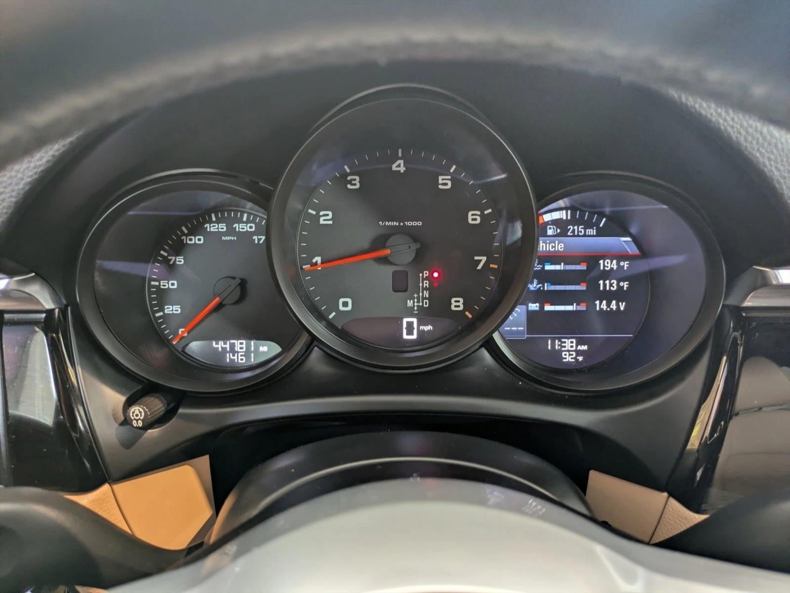 2020 Porsche Macan AWD