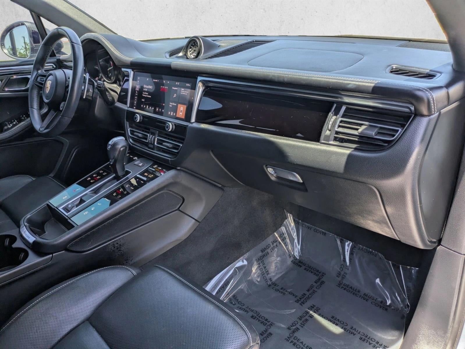 2023 Porsche Macan T AWD