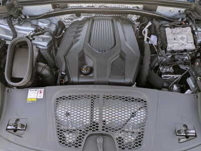 2023 Porsche Macan T AWD