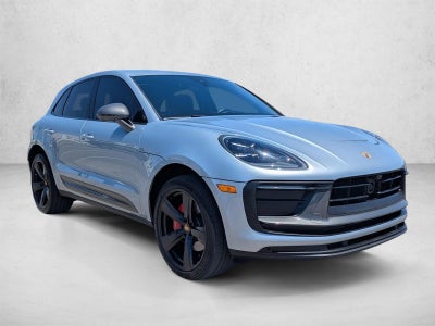 2023 Porsche Macan T AWD