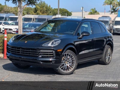 2023 Porsche Cayenne Platinum Edition AWD