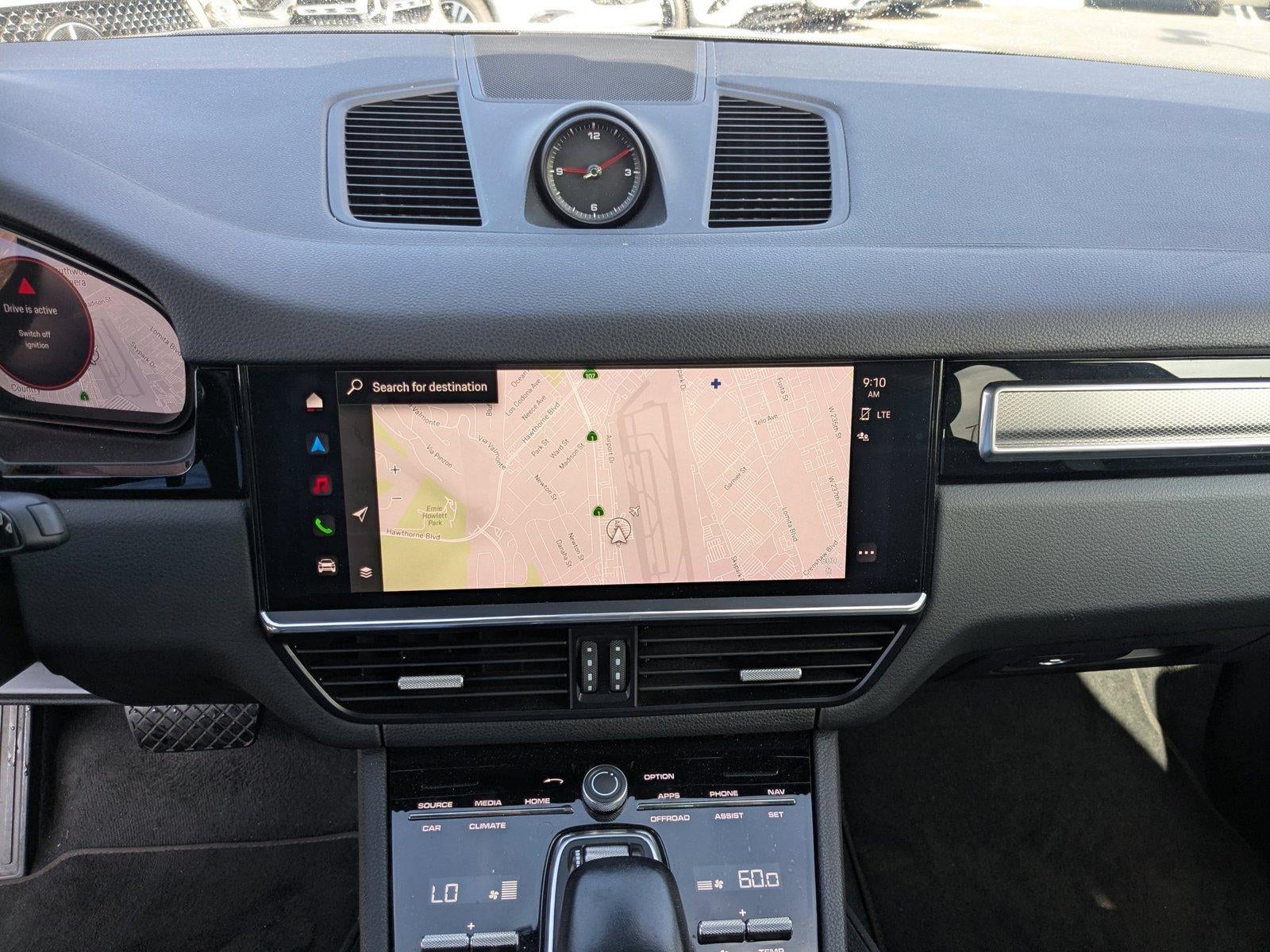 2023 Porsche Cayenne Platinum Edition AWD