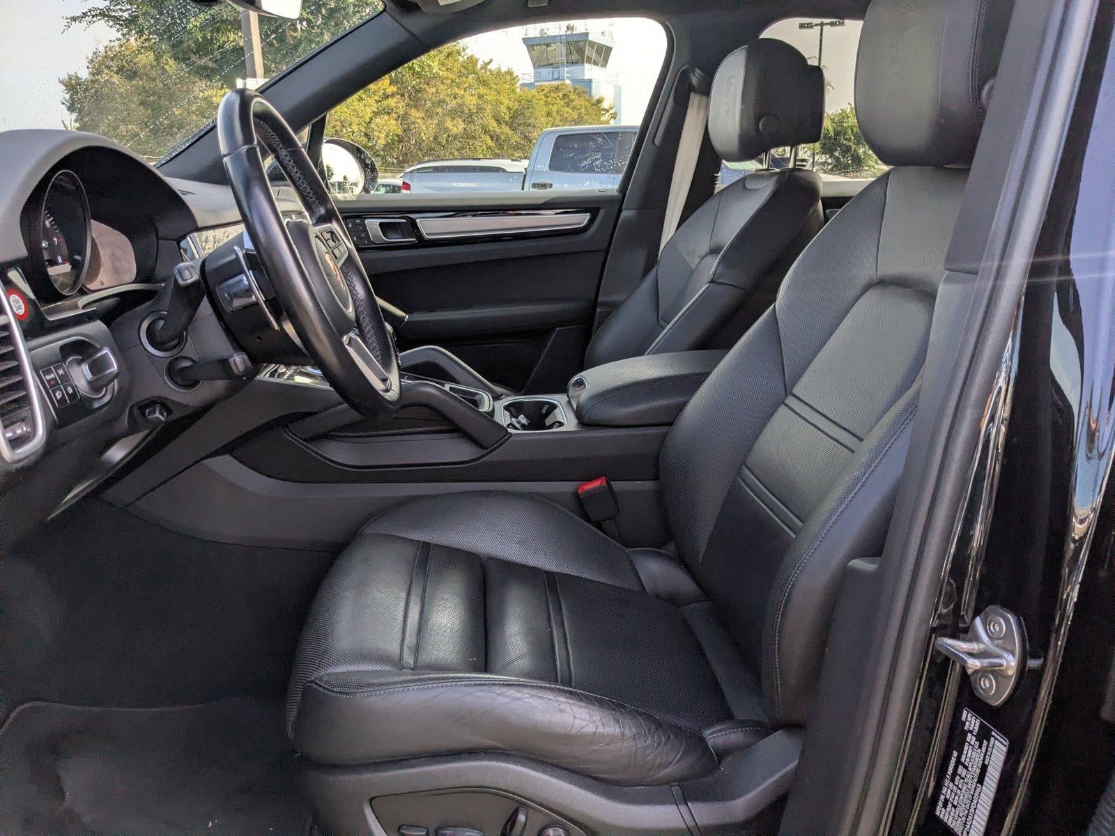 2023 Porsche Cayenne Platinum Edition AWD