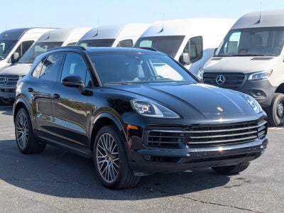 2023 Porsche Cayenne Platinum Edition AWD