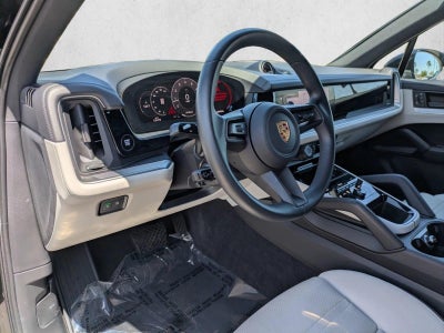 2024 Porsche Cayenne AWD