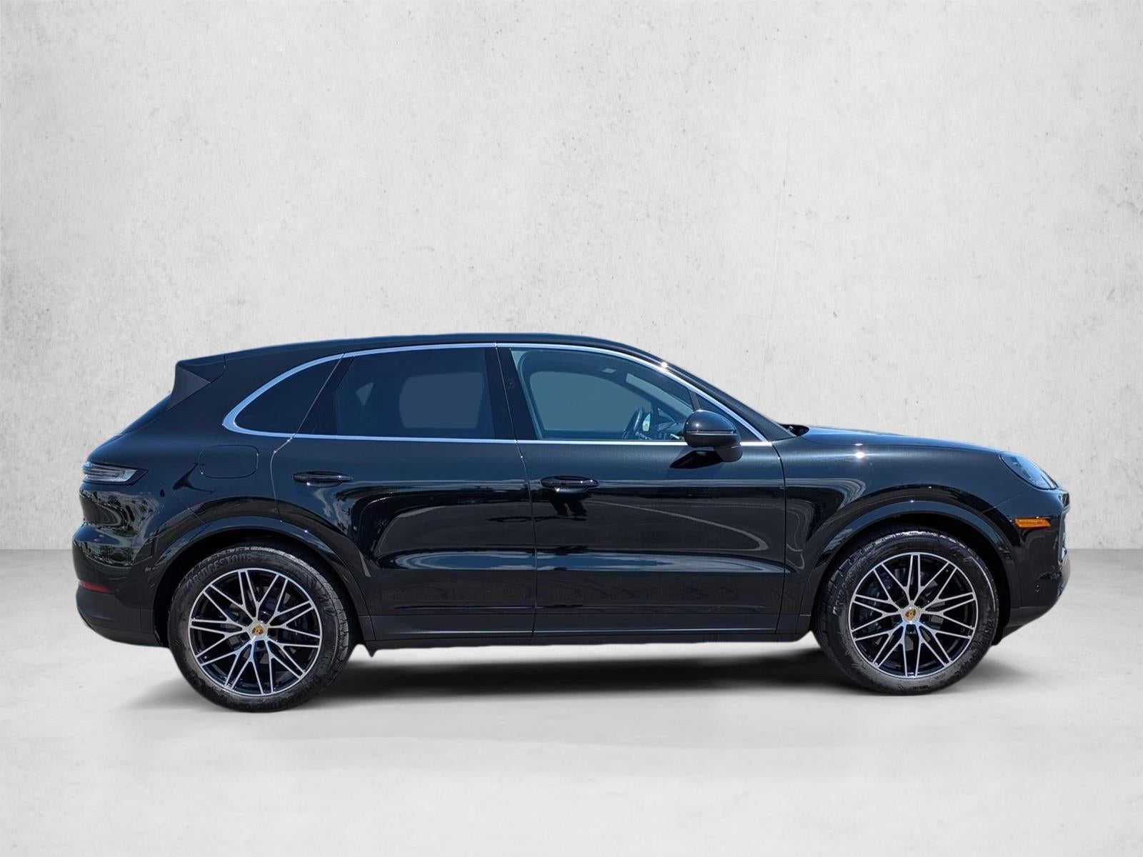 2024 Porsche Cayenne AWD