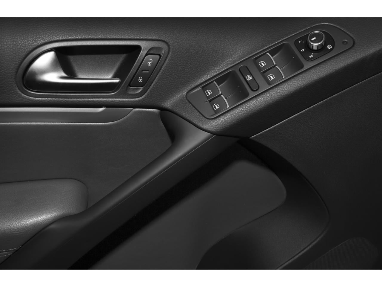 2015 Volkswagen Tiguan 2WD 4dr Auto SEL