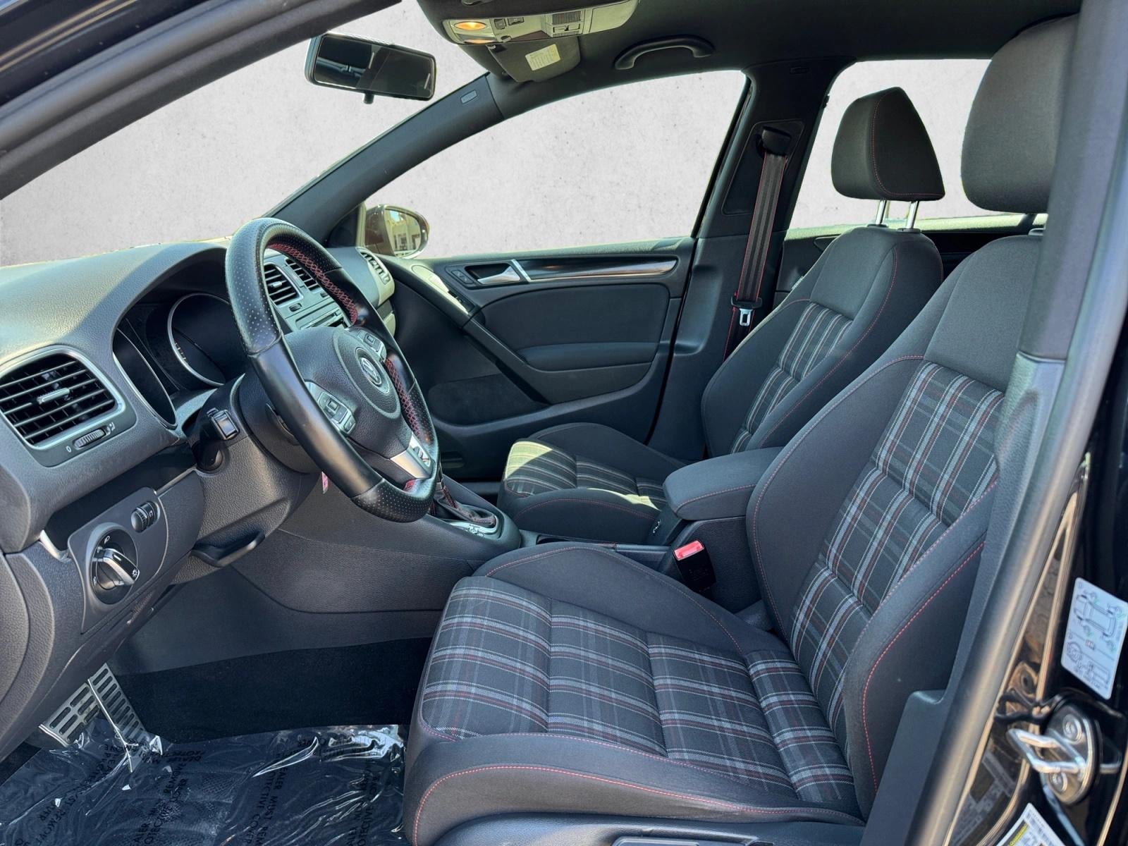2014 Volkswagen GTI 4dr HB DSG Wolfsburg PZEV