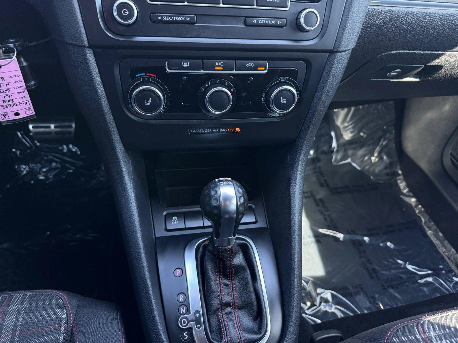 2014 Volkswagen GTI 4dr HB DSG Wolfsburg PZEV