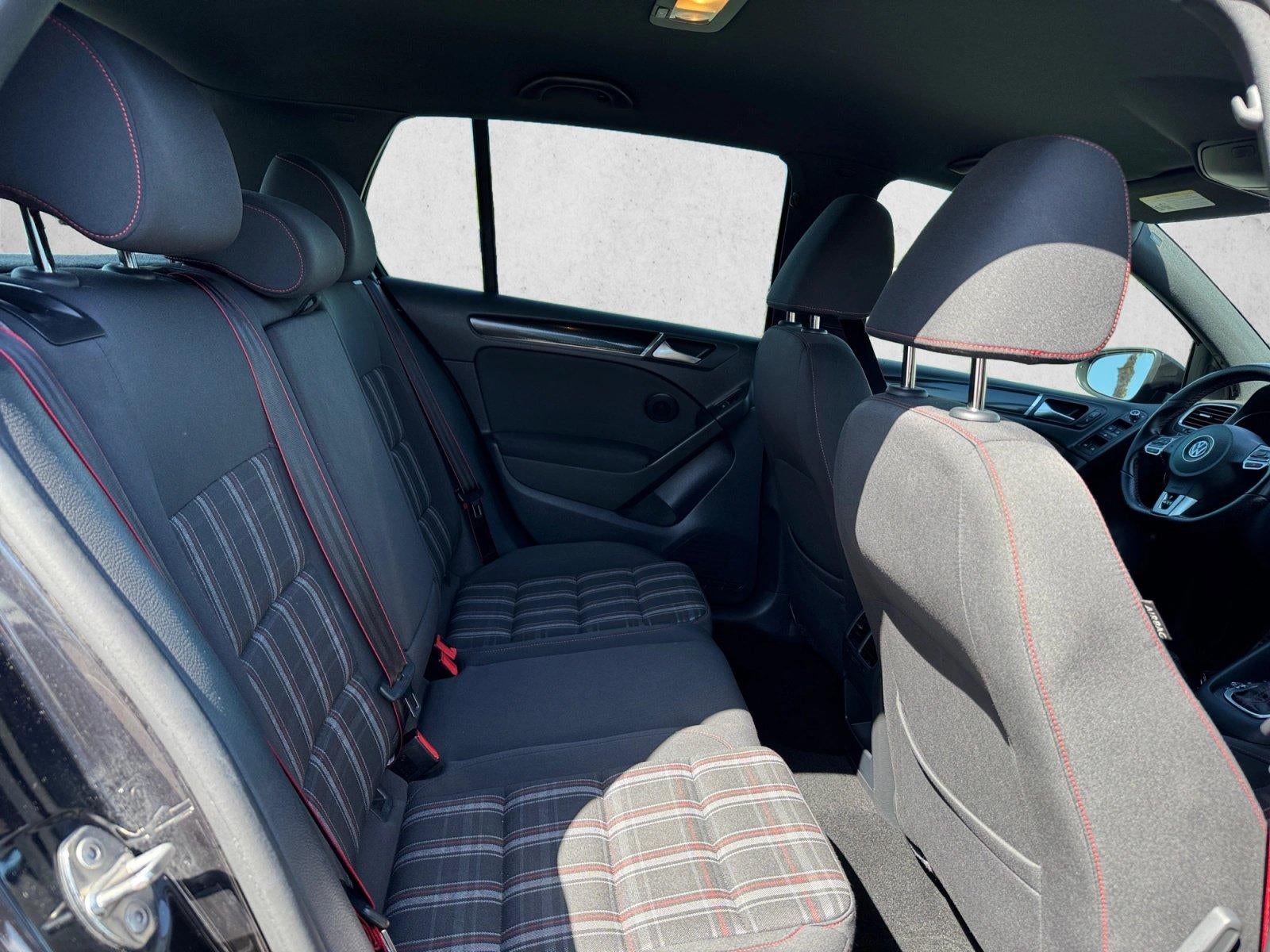 2014 Volkswagen GTI 4dr HB DSG Wolfsburg PZEV