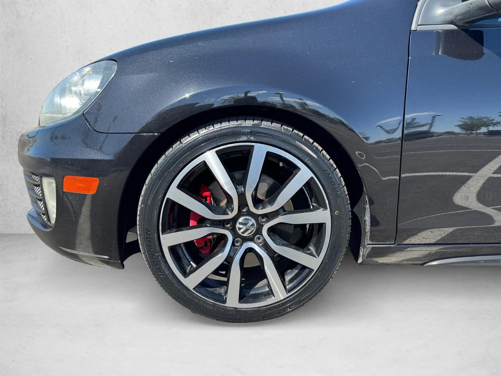 2014 Volkswagen GTI 4dr HB DSG Wolfsburg PZEV