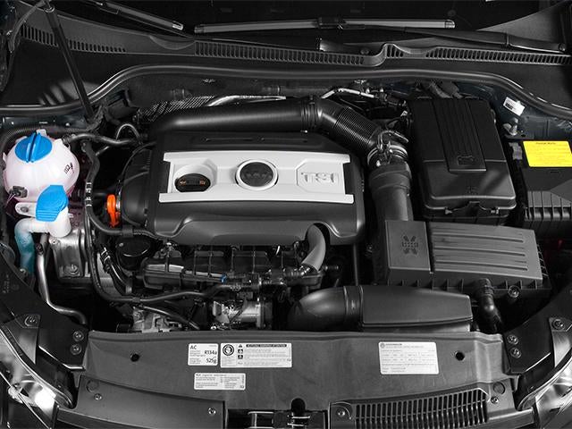 2014 Volkswagen GTI 4dr HB DSG Wolfsburg PZEV