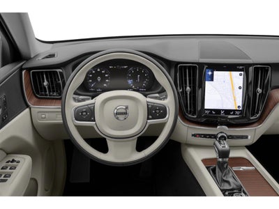 2021 Volvo XC60 T5 FWD Momentum