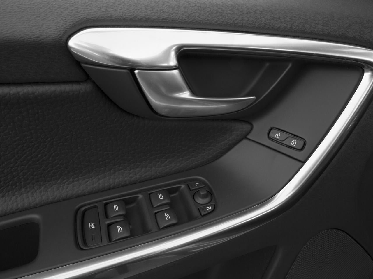 2016 Volvo XC60 FWD 4dr T5 Drive-E Premier