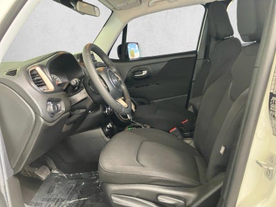 2016 Jeep Renegade 4WD 4dr Sport
