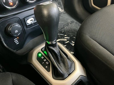 2016 Jeep Renegade 4WD 4dr Sport