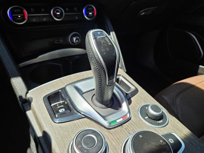 2022 Alfa Romeo Stelvio Ti AWD